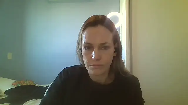 Annylove1 online show from October 23, 2025, 10:47 am