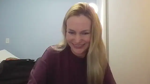 Annylove1 online show from June 17, 2026, 12:48 pm