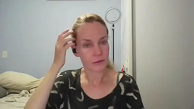 Annylove1 online show from March 25, 2026, 12:22 am