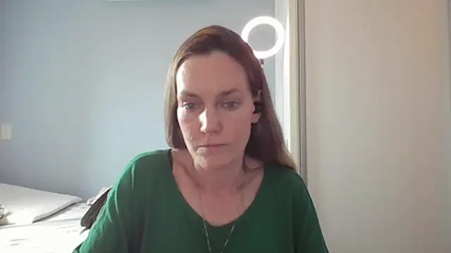 Annylove1 online show from November 18, 2025, 3:48 pm