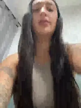 Snapshot of Hannahoff chatting on February 28, 2026, 10:09 pm Hannahoff online show from February 28, 2026, 10:09 pm