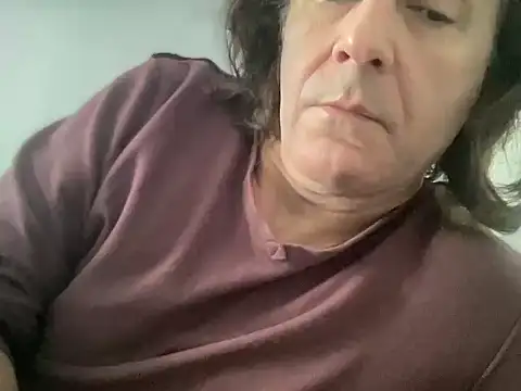 ALPHANDRE online show from October 13, 2025, 5:42 am