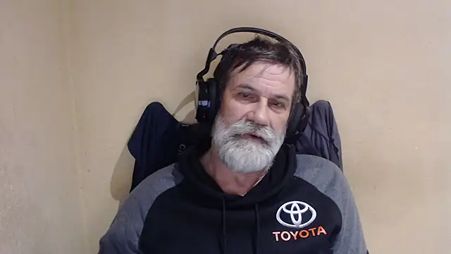 AlexNudo online show from November 4, 2025, 6:17 am