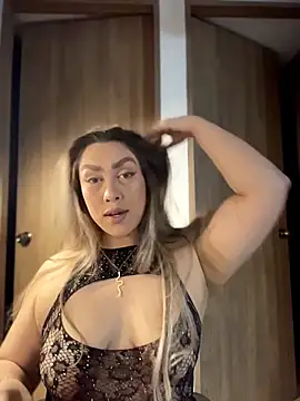 Im sophiie online show from February 5, 2026, 6:42 am