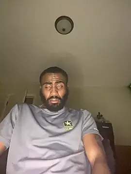 Snapshot of SlxmXBlxck chatting on February 1, 2025, 11:10 am SlxmXBlxck online show from February 1, 2025, 11:10 am