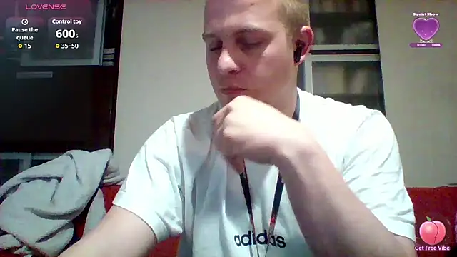 Matttthees online show from December 2, 2025, 2:52 pm