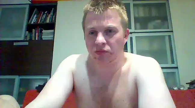 Matttthees online show from March 9, 2025, 4:33 pm