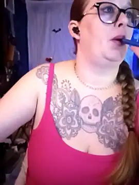 Snapshot of edgexchaos chatting on February 10, 2026, 5:06 am edgexchaos online show from February 10, 2026, 5:06 am