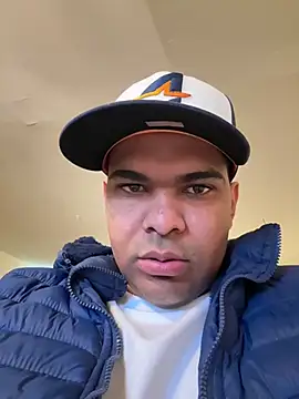 marhi32 online show from February 16, 2026, 4:49 pm