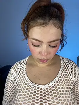 Liza 1 online show from November 14, 2025, 1:04 pm