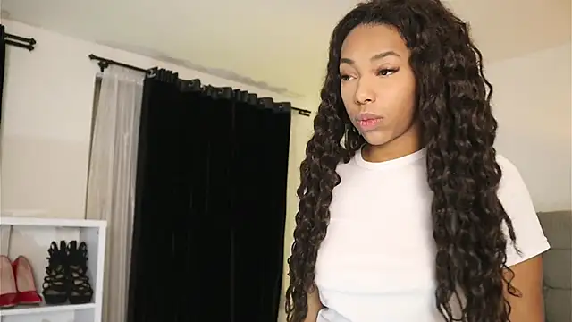 Valeriestyle online show from March 11, 2025, 3:47 am