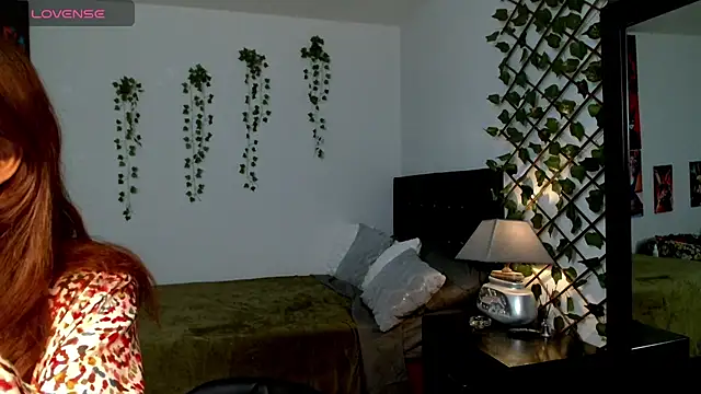 Pinkye skarlet online show from October 2, 2025, 8:07 am