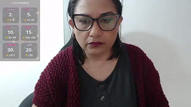 Snapshot of Katha_Marck chatting on January 10, 2026, 1:28 pm Katha Marck online show from January 10, 2026, 1:28 pm