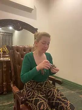 Snapshot of Amazoniiaa chatting on March 21, 2025, 6:40 pm Amazoniiaa online show from March 21, 2025, 6:40 pm