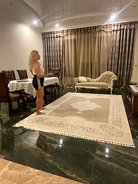 Snapshot of Amazoniiaa chatting on October 10, 2025, 7:25 pm Amazoniiaa online show from October 10, 2025, 7:25 pm