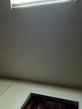 Snapshot of Hotredheadandtoungelasher chatting on March 16, 2025, 8:21 am Hotredheadandtoungelasher online show from March 16, 2025, 8:21 am