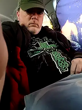 Snapshot of Hotredheadandtoungelasher chatting on March 18, 2025, 12:50 pm Hotredheadandtoungelasher online show from March 18, 2025, 12:50 pm