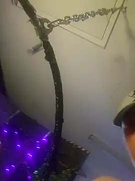 Snapshot of Hotredheadandtoungelasher chatting on November 2, 2025, 2:55 pm Hotredheadandtoungelasher online show from November 2, 2025, 2:55 pm