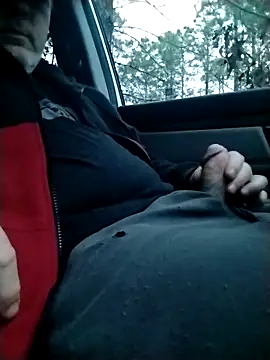 Snapshot of Hotredheadandtoungelasher chatting on February 20, 2025, 12:15 pm Hotredheadandtoungelasher online show from February 20, 2025, 12:15 pm