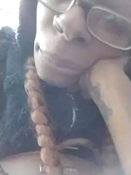 Jasmine FullsShine online show from December 15, 2025, 2:45 pm