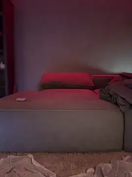 Bastet online show from December 16, 2025, 7:40 pm