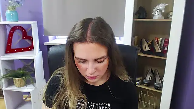 Snapshot of Zoey_Erotic chatting on March 19, 2025, 8:45 am Zoey Erotic online show from March 19, 2025, 8:45 am