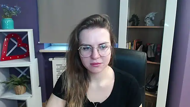 Snapshot of Zoey_Erotic chatting on February 21, 2025, 7:23 am Zoey Erotic online show from February 21, 2025, 7:23 am