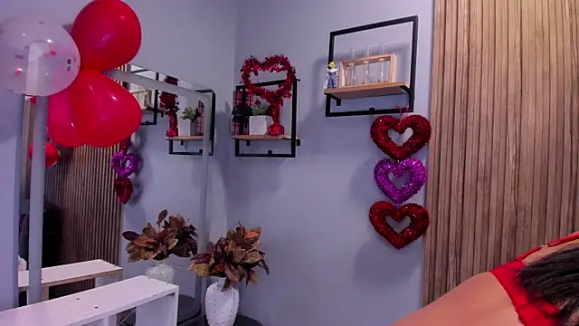 Snapshot of Sariitaa_ chatting on February 14, 2026, 3:12 pm Sariitaa online show from February 14, 2026, 3:12 pm