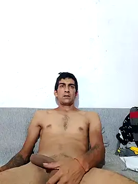 Elverguditojaja online show from March 28, 2026, 7:59 pm