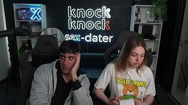 Elnonoykeila77 online show from September 27, 2025, 5:41 pm