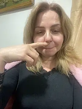 Cute sun online show from March 2, 2026, 7:43 pm