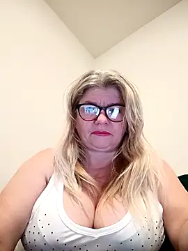 Diana 49 online show from April 11, 2026, 7:45 am