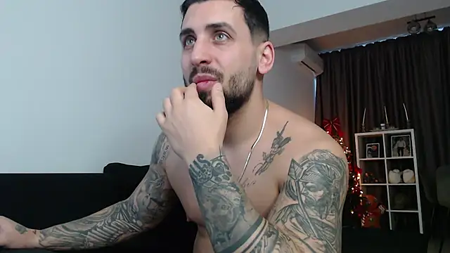  DylanGreen online show from December 20, 2025, 7:55 am