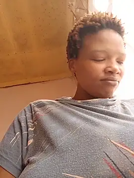 Snapshot of iamSunflower900 chatting on February 17, 2026, 6:54 am iamSunflower900 online show from February 17, 2026, 6:54 am