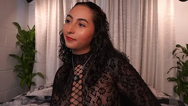 agatha collins  online show from March 27, 2026, 6:31 pm