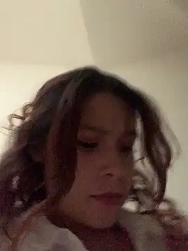 3littleschoolteens online show from September 24, 2025, 4:46 pm