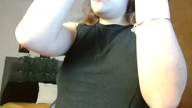 3littleschoolteens online show from November 24, 2025, 6:57 am