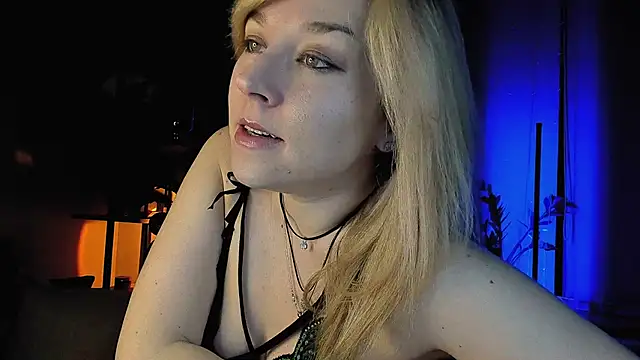 Snapshot of 5_in_one chatting on February 21, 2025, 4:18 am 5 in one online show from February 21, 2025, 4:18 am