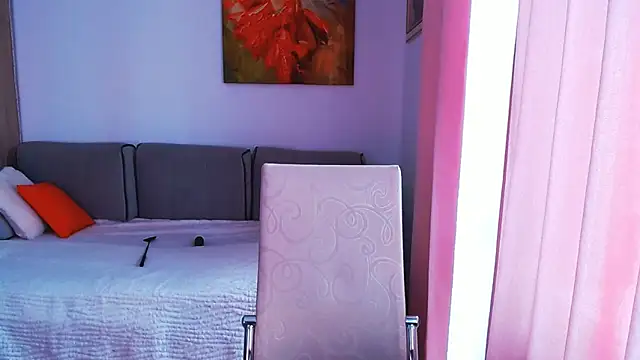 Magic Blondie online show from June 11, 2026, 1:08 pm