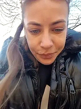 Keli Jessi online show from March 11, 2026, 12:32 pm