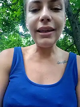 Keli Jessi online show from June 18, 2026, 3:06 pm