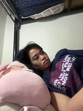 Snapshot of pinay4uwithagoodheart chatting on February 25, 2026, 1:22 pm pinay4uwithagoodheart online show from February 25, 2026, 1:22 pm