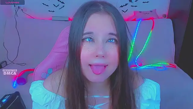 Lolisuccub online show from March 7, 2026, 5:40 pm