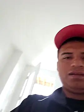 Snapshot of Diablo9804 chatting on September 21, 2025, 11:59 am Diablo9804 online show from September 21, 2025, 11:59 am