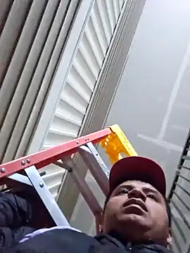 Snapshot of Diablo9804 chatting on October 22, 2025, 12:04 pm Diablo9804 online show from October 22, 2025, 12:04 pm