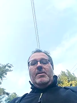 mike9473 online show from October 2, 2025, 3:59 pm