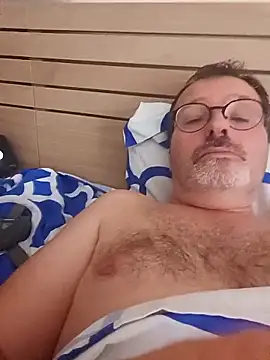 mike9473 online show from September 12, 2025, 8:25 am