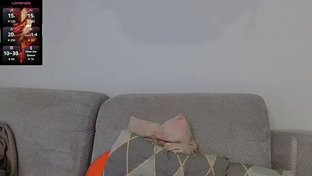 Julvka online show from September 12, 2025, 4:29 pm