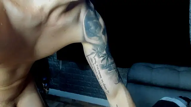 Snapshot of Dmtry6 chatting on March 2, 2026, 11:22 pm Dmtry6 online show from March 2, 2026, 11:22 pm