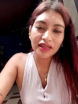 annie-19 online show from September 22, 2025, 7:20 pm